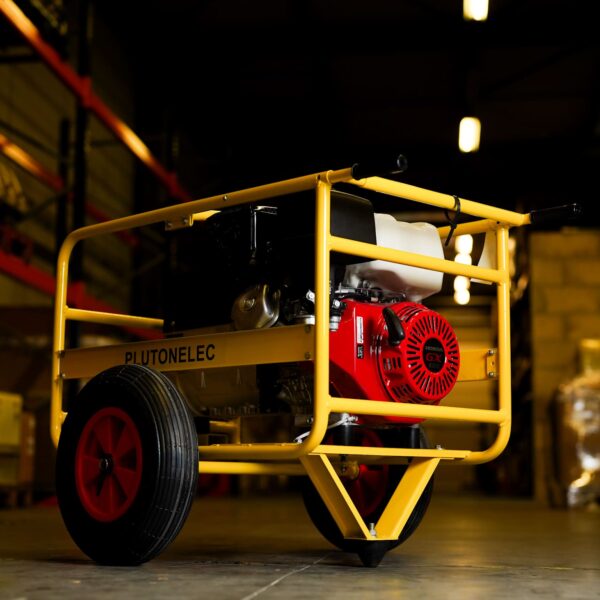 PLUTONELEC 100